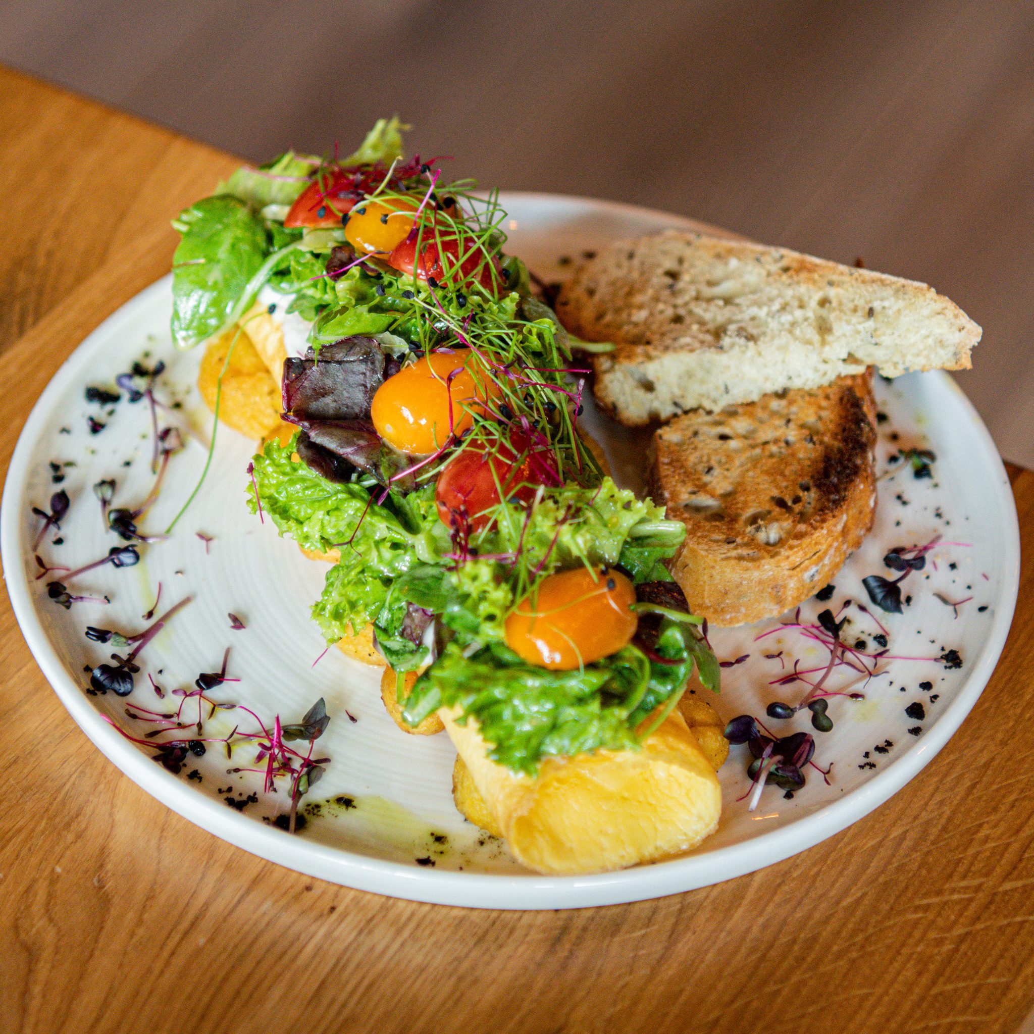 omleta-cu-branzeturi